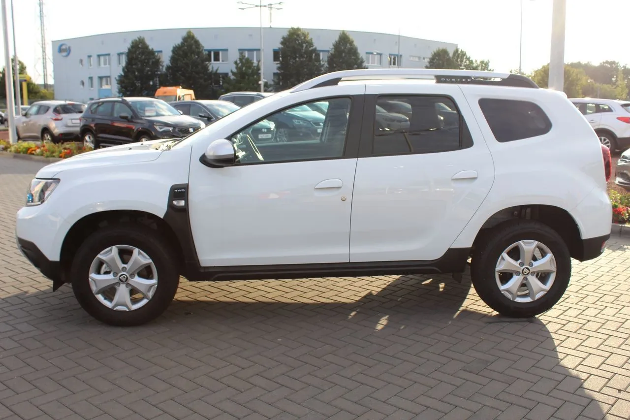 Dacia Duster 130 TCe 4x4...  Image 2