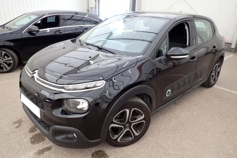 Citroen C3 SOCIETE 1.2 PureTech 110 SHINE BUSINESS EAT6 2PL Image 1